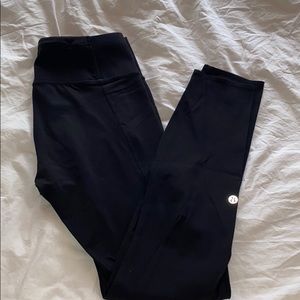 Black lululemon leggings